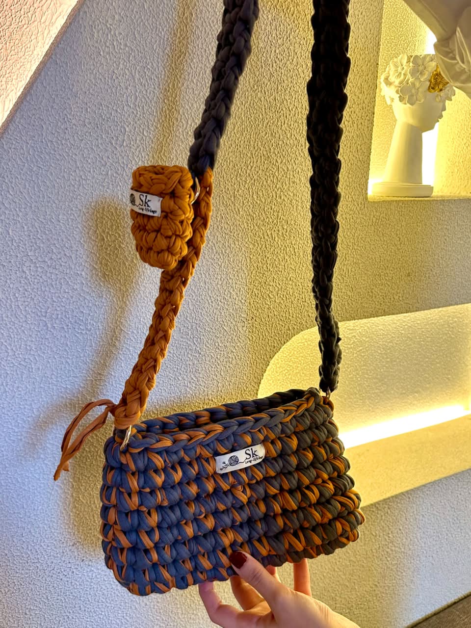 the perfect bag alternate view